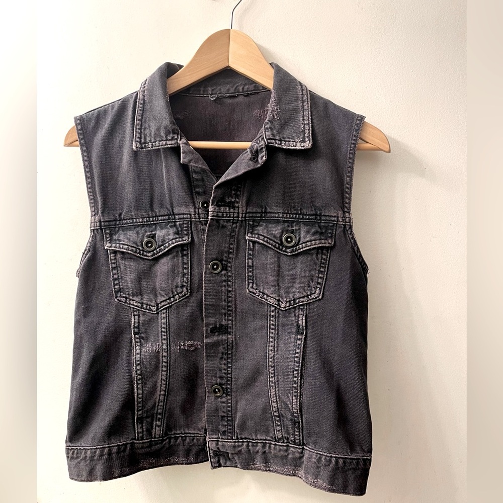 H&M & Trish Summerville black vest, women’s, distressed, goth, grunge, street.